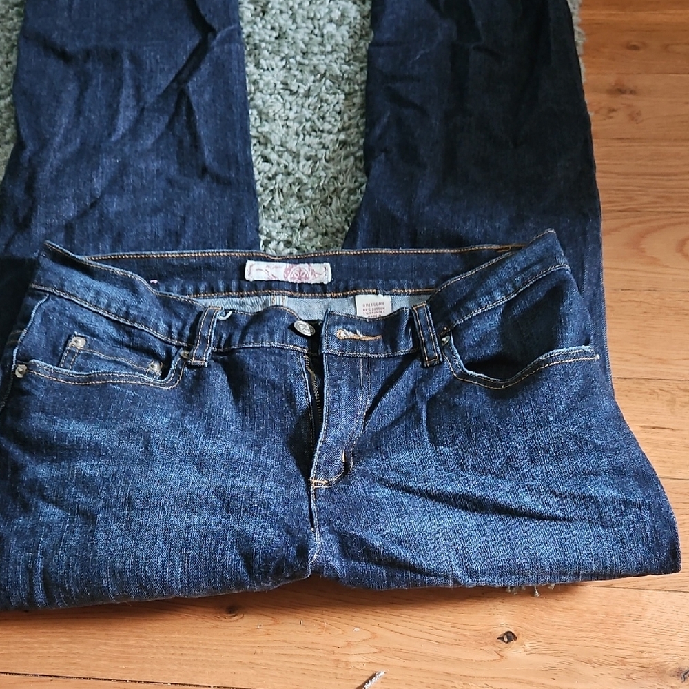 Blue Straight Leg Jeans with Classic Indigo Wash